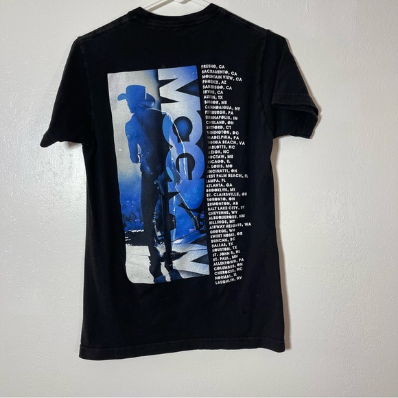 Tultex, 2014 Tim McGraw Tour Shirt. Size Small. In good used condition! - Picture 3 of 6